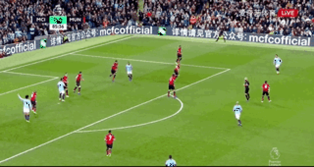 波多尔斯基：我应该会在本赛季末退役，身体有时这里疼那里痛