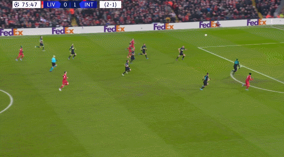 湖人杯赛主场不敌马刺引热议！媒体人：詹东里合体后最惨失利